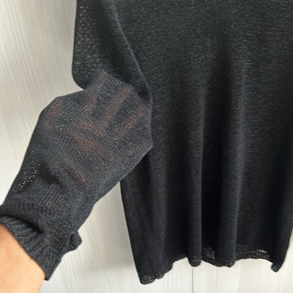 Vintage Holt Rendrew Rayon Blend semi sheer light weight sweater V-Neck size M - Picture 4 of 6